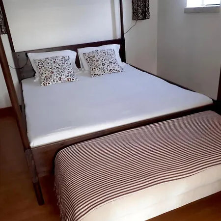 Holiday home House With 4 Bedrooms In Abelheira With Wonderful Sea View Enclosed Garden And Wifi 3 Km From The Beach *